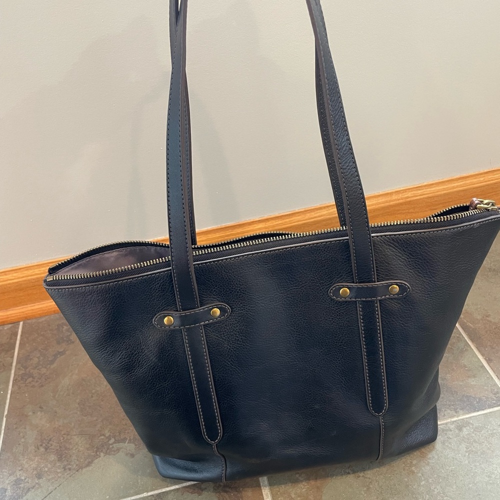 Fossil black leather bag